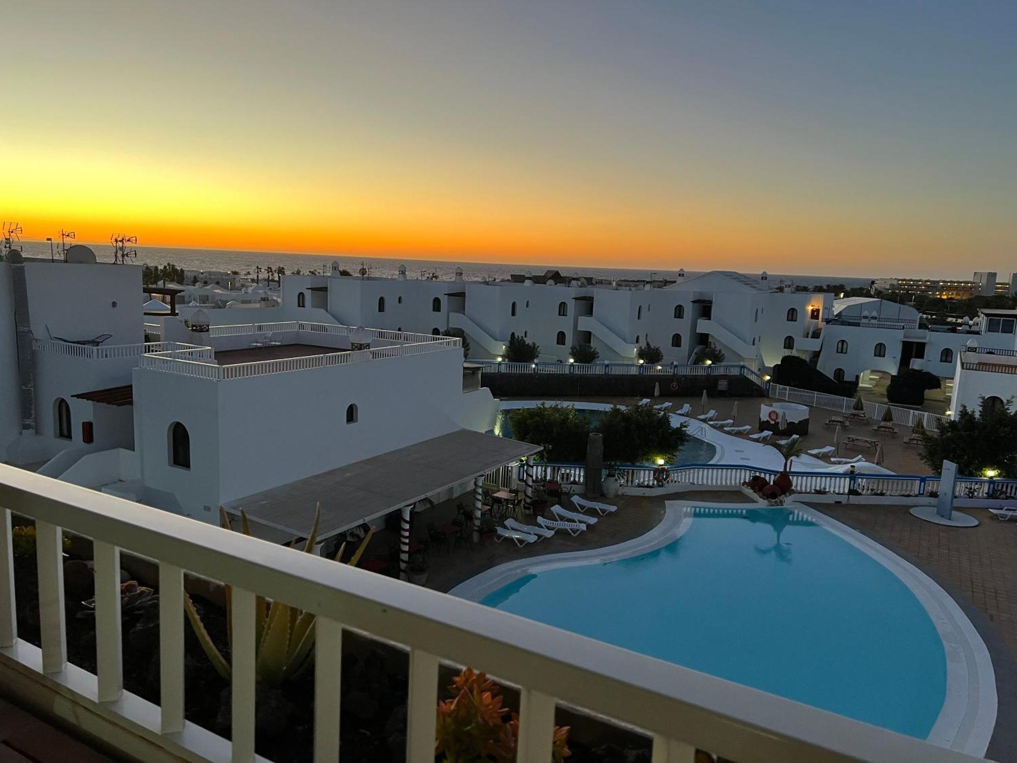 Апартаменты New Pools Wonderful Views Ac Коста-Тегисе Экстерьер фото